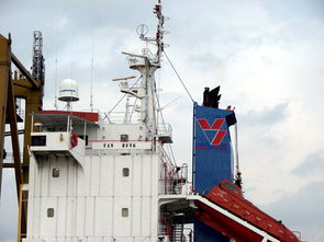 海上日記 商船煙筒里的陸路鄉(xiāng)愁